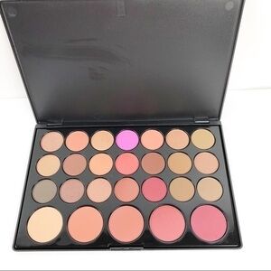 BH Cosmetics Eyeshadow & Blushed Neutrals Pallete